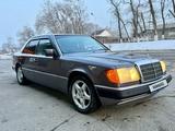 Mercedes-Benz E 230 1992 года за 2 500 000 тг. в Алматы – фото 3