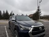 Toyota Hilux 2021 года за 24 200 000 тг. в Астана – фото 2