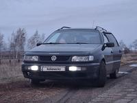 Volkswagen Passat 1994 годаfor2 300 000 тг. в Кокшетау