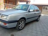 Volkswagen Vento 1997 годаүшін2 200 000 тг. в Тараз – фото 2