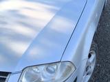 Volkswagen Passat 2002 года за 2 800 000 тг. в Караганда – фото 3