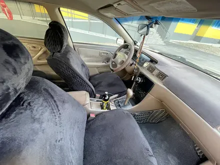 Toyota Camry 2000 года за 3 800 000 тг. в Усть-Каменогорск