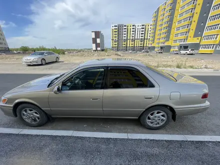Toyota Camry 2000 года за 3 800 000 тг. в Усть-Каменогорск – фото 6