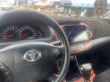 Toyota Camry 2004 годаүшін5 200 000 тг. в Астана – фото 2