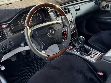 Mercedes-Benz E 280 1998 года за 2 500 000 тг. в Костанай – фото 10