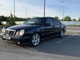 Mercedes-Benz E 280 1998 годаүшін2 500 000 тг. в Костанай – фото 2