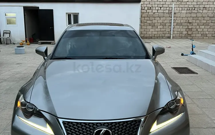 Lexus IS 250 2015 года за 9 800 000 тг. в Актау