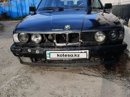 BMW 520 1993 года за 1 400 000 тг. в Алматы – фото 29