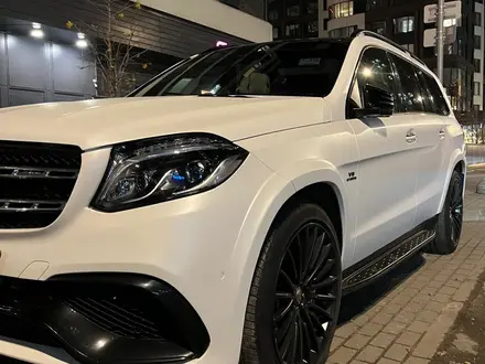 Mercedes-Benz GLS 63 AMG 2019 года за 30 500 000 тг. в Актобе – фото 2