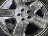 Диски комплект с резиной на краислер с 300. за 250 000 тг. в Алматы – фото 3
