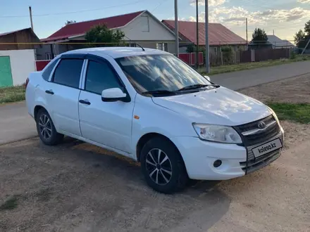 ВАЗ (Lada) Granta 2190 2013 года за 2 750 000 тг. в Аксай