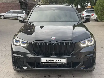 BMW X5 2022 года за 69 000 000 тг. в Алматы – фото 5