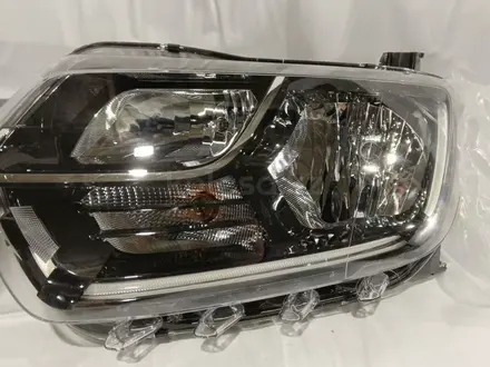 Фара на Renault Duster за 20 000 тг. в Алматы – фото 3