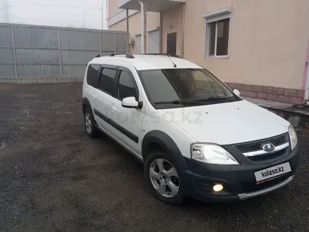 ВАЗ (Lada) Largus 2018 года за 4 100 000 тг. в Рудный – фото 2