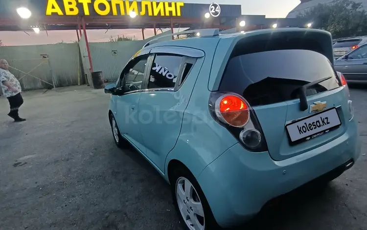 Chevrolet Spark 2010 годаfor3 500 000 тг. в Тараз