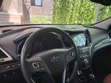 Hyundai Santa Fe 2013 годаүшін8 800 000 тг. в Шымкент – фото 4