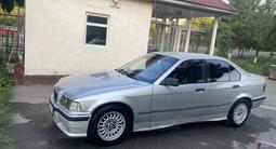 BMW 318 1990 годаүшін800 000 тг. в Тараз