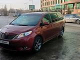 Toyota Sienna 2012 годаүшін9 500 000 тг. в Актобе – фото 2