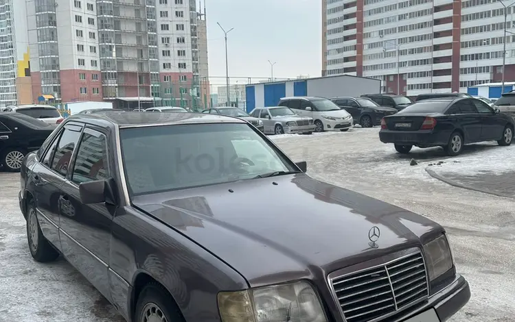 Mercedes-Benz E 220 1993 года за 2 000 000 тг. в Караганда