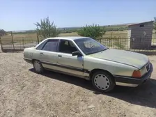 Audi 100, 1990