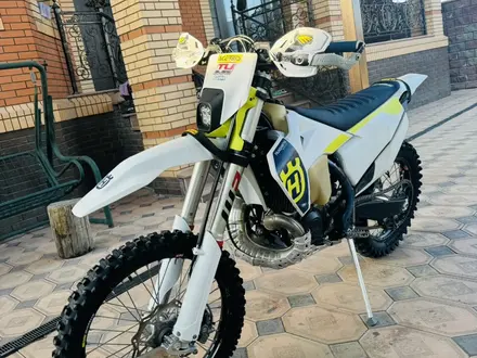 Husqvarna  TE 300 2023 года за 5 500 000 тг. в Алматы – фото 3