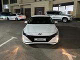 Hyundai Elantra 2023 года за 9 600 000 тг. в Шымкент – фото 2