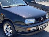 Volkswagen Golf 1996 года за 2 350 000 тг. в Шымкент – фото 4