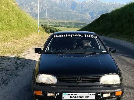 Volkswagen Golf 1995 года за 600 000 тг. в Шымкент