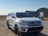 Toyota Hilux 2016 года за 13 000 000 тг. в Атырау – фото 2