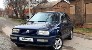 Volkswagen Vento 1997 года за 1 400 000 тг. в Шымкент