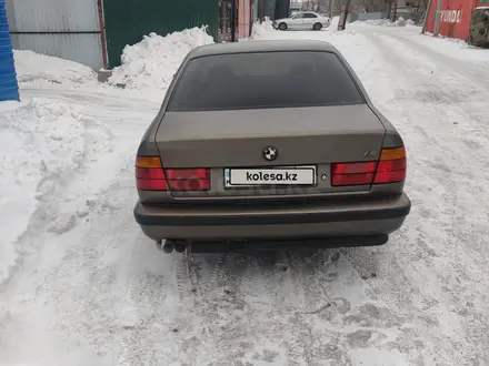 BMW 520 1991 года за 1 550 000 тг. в Астана – фото 3
