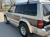 Mitsubishi Pajero 1993 годаүшін2 251 406 тг. в Сатпаев – фото 4