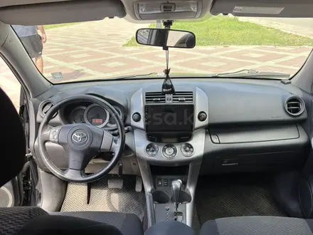 Toyota RAV4 2007 года за 7 500 000 тг. в Усть-Каменогорск – фото 11