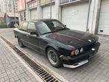 BMW 520 1992 года за 998 461 тг. в Алматы – фото 4