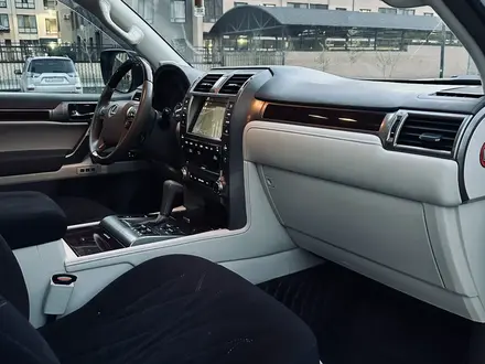 Lexus GX 460 2015 года за 19 000 000 тг. в Астана – фото 22