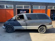 Toyota Previa, 1991