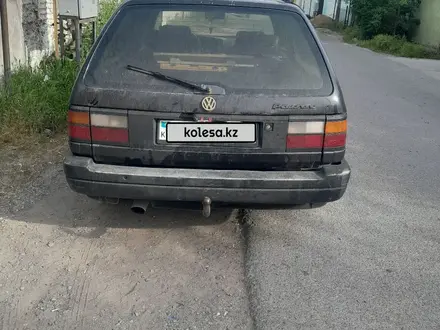 Volkswagen Passat 1992 года за 1 300 000 тг. в Шымкент – фото 2