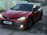 Toyota Camry 2021 годаfor14 000 000 тг. в Алматы – фото 2