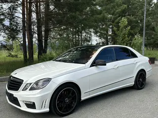 Mercedes-Benz E 350