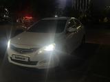 Hyundai Accent 2015 года за 6 200 000 тг. в Шымкент – фото 2