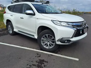 Mitsubishi Montero Sport