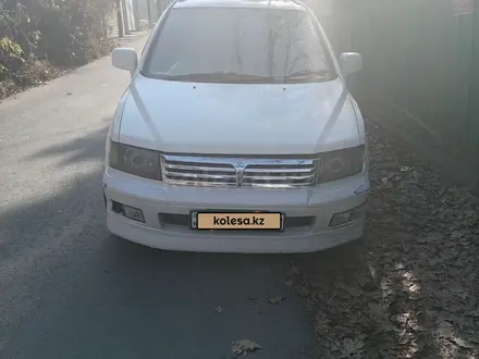 Mitsubishi Chariot 1999 года за 1 800 000 тг. в Алматы