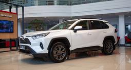 Toyota RAV4 Prestige 2025 года за 21 390 000 тг. в Алматы