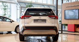 Toyota RAV4 Prestige 2025 года за 21 390 000 тг. в Алматы – фото 4
