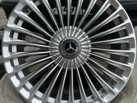 R19. MERCEDES BENZ. за 370 000 тг. в Алматы – фото 2