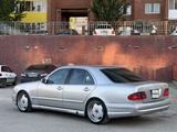 Mercedes-Benz E 320 2001 года за 5 200 000 тг. в Актобе – фото 4