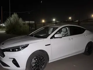 JAC J7