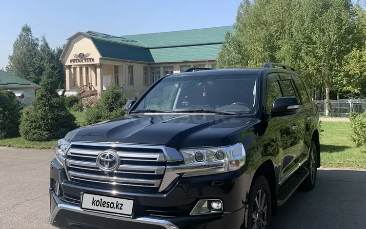 Toyota Land Cruiser 2016 годаүшін34 500 000 тг. в Алматы