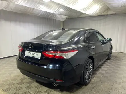 Toyota Camry 2019 года за 12 000 000 тг. в Алматы – фото 18
