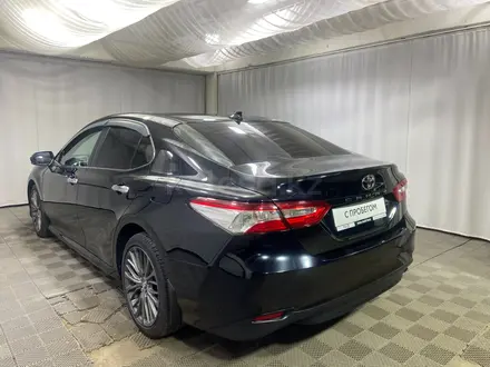 Toyota Camry 2019 года за 12 000 000 тг. в Алматы – фото 2